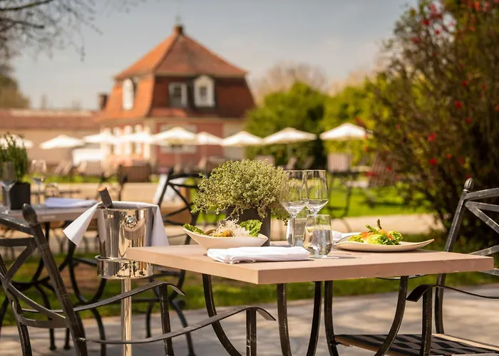 Bollants Im Park, Autograph Collection 4*